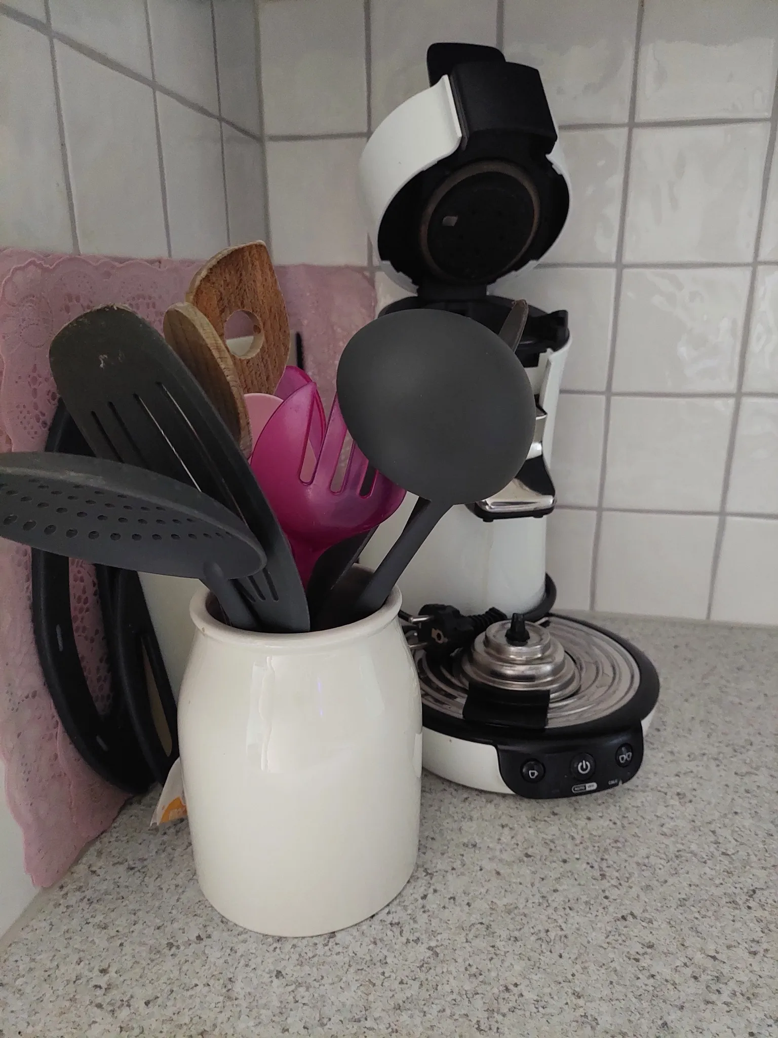 Koffiezetapparaat en keukengerei
